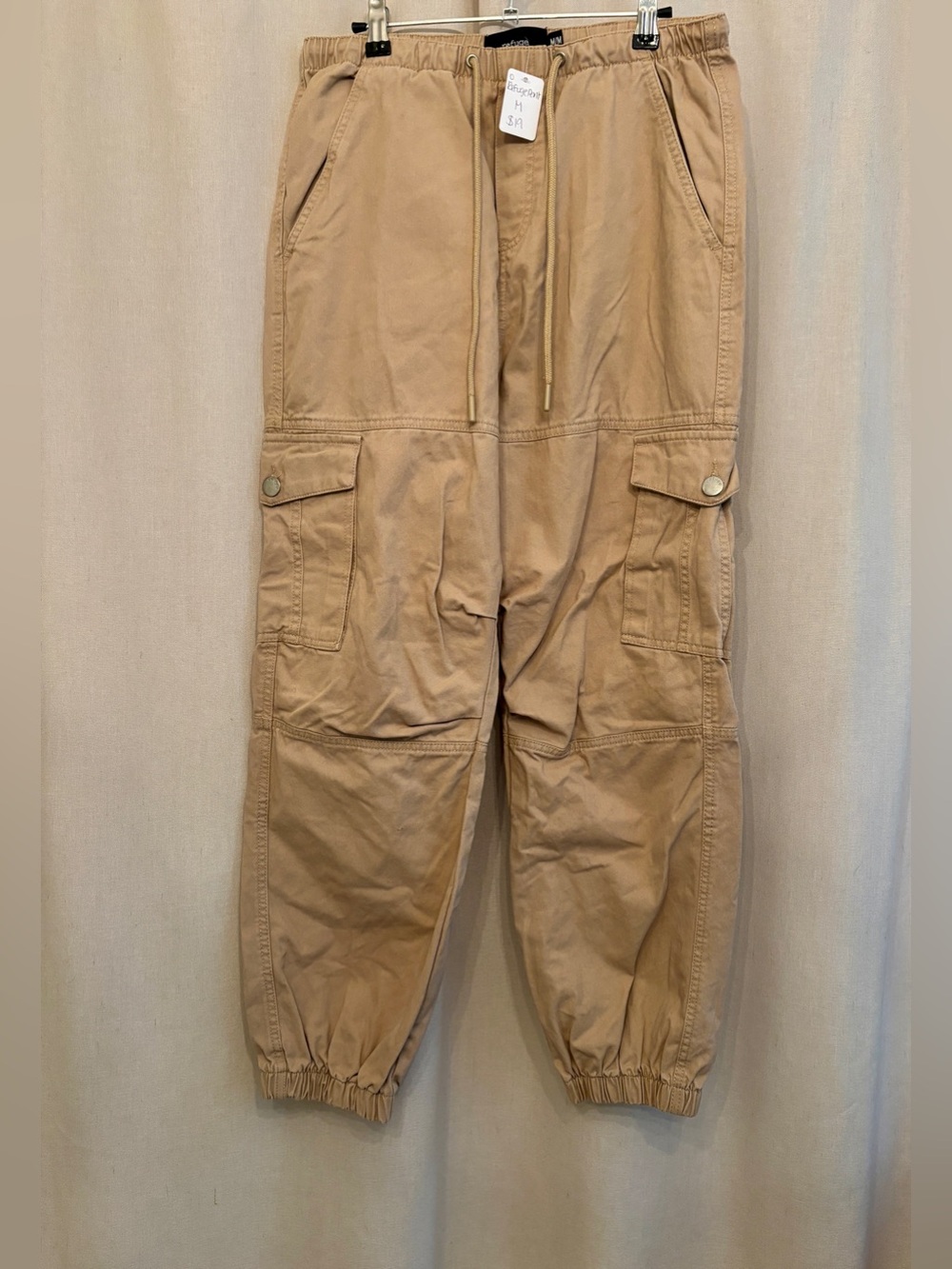 Refuge Cargo Parachute Pants — Size M
